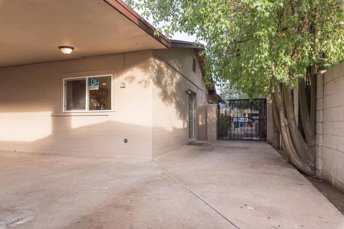 4610 N 75th Dr, Phoenix, AZ 85033 photo 11
