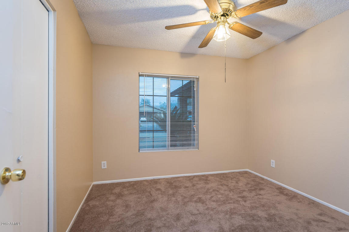 4610 N 75th Dr, Phoenix, AZ 85033 photo 13
