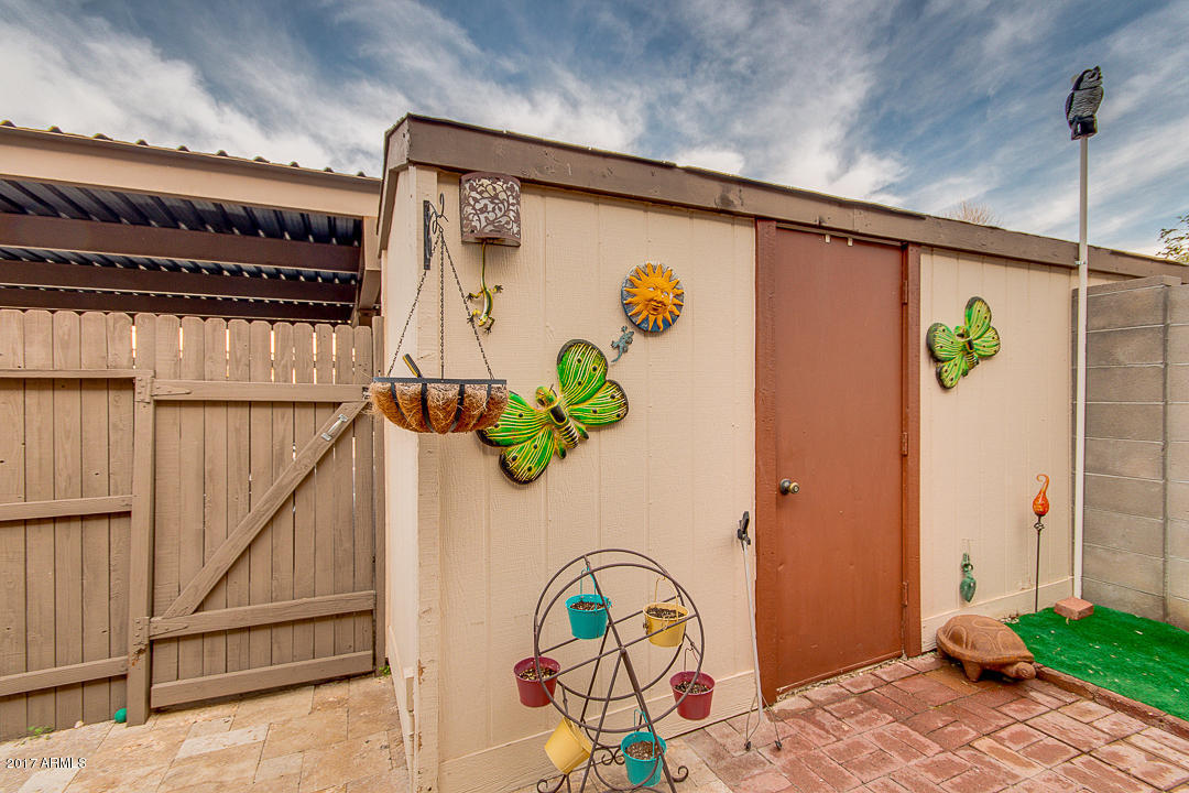 1005 E Bendix Dr, Tempe, AZ 85283 photo 17