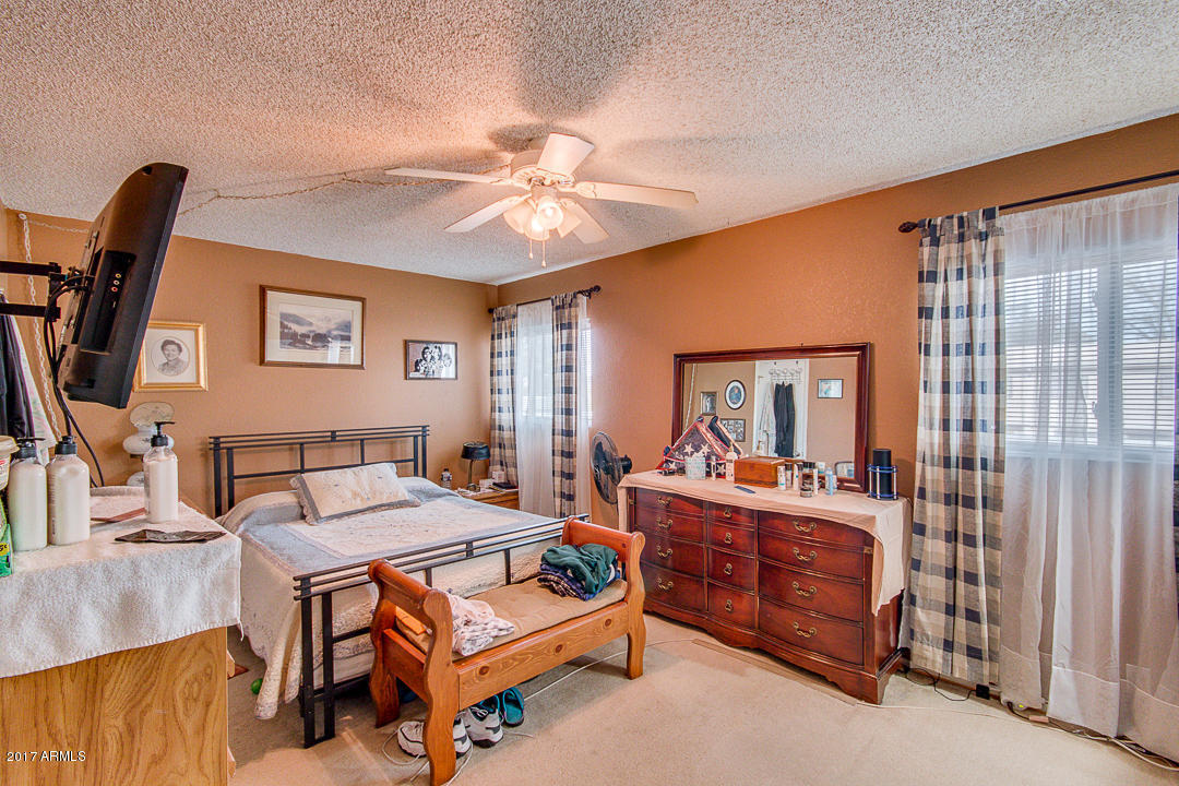 1005 E Bendix Dr, Tempe, AZ 85283 photo 10