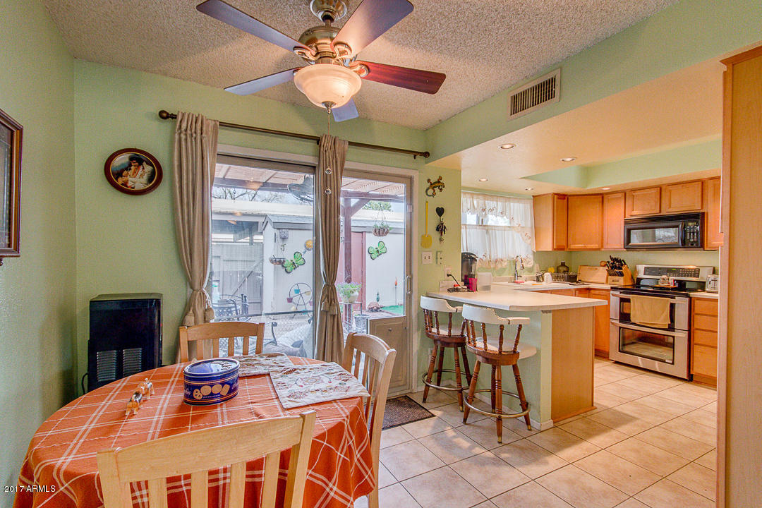 1005 E Bendix Dr, Tempe, AZ 85283 photo 4