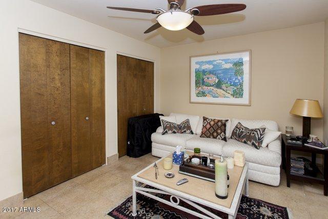 918 E Becker Ln, Phoenix, AZ 85020 photo 17