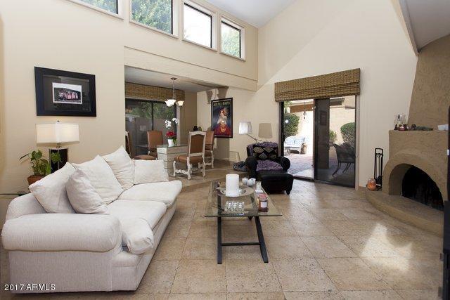 918 E Becker Ln, Phoenix, AZ 85020 photo 6