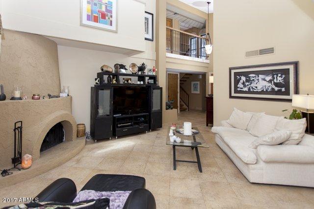 918 E Becker Ln, Phoenix, AZ 85020 photo 5
