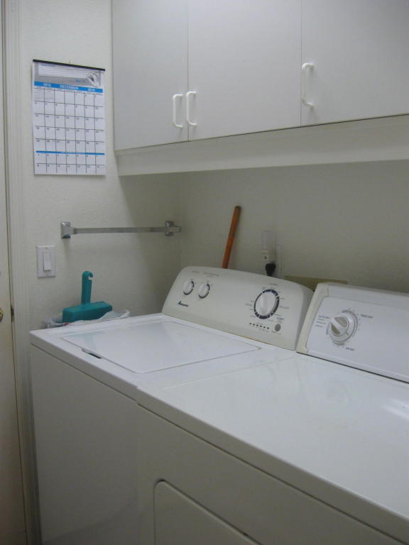 3541 E Kerry Ln, Phoenix, AZ 85050 photo 24