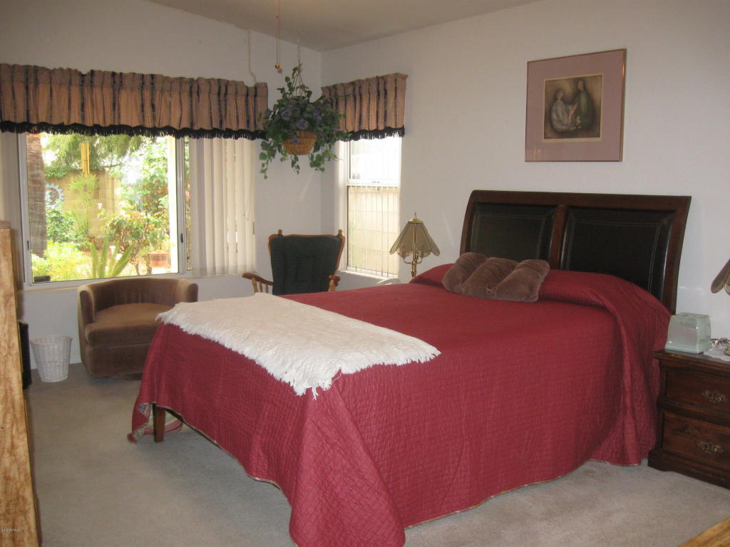 3541 E Kerry Ln, Phoenix, AZ 85050 photo 20