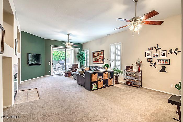 526 E Krista Way, Tempe, AZ 85284 photo 4