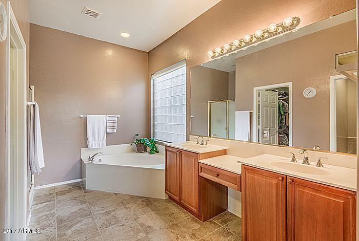 526 E Krista Way, Tempe, AZ 85284 photo 11