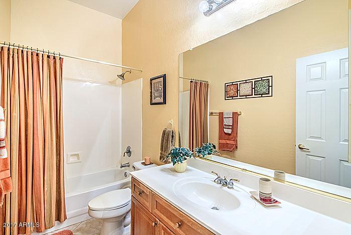 526 E Krista Way, Tempe, AZ 85284 photo 12