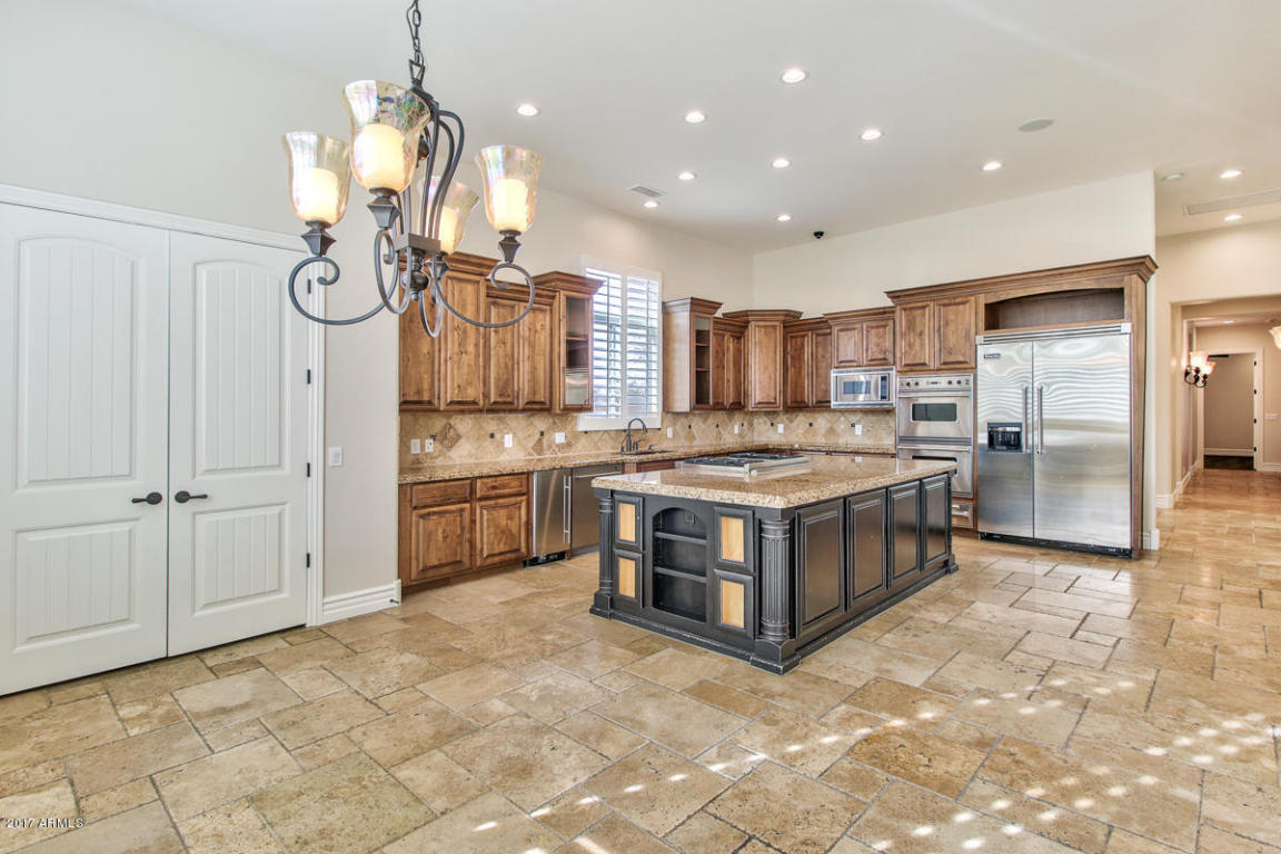 3049 E Red Oak Ct, Gilbert, AZ 85297 photo 11