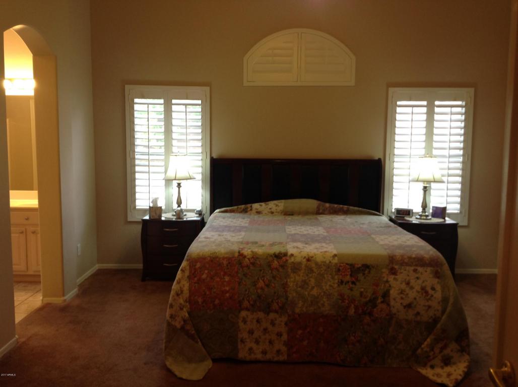 906 E Blackhawk Dr, Phoenix, AZ 85024 photo 9