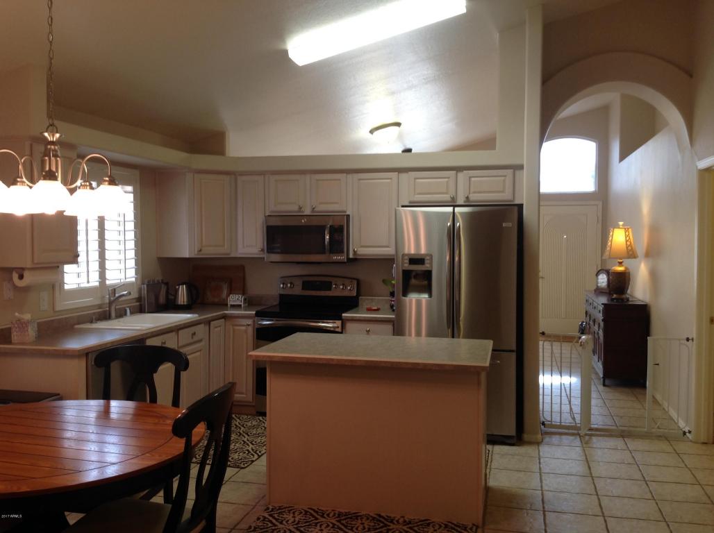 906 E Blackhawk Dr, Phoenix, AZ 85024 photo 13