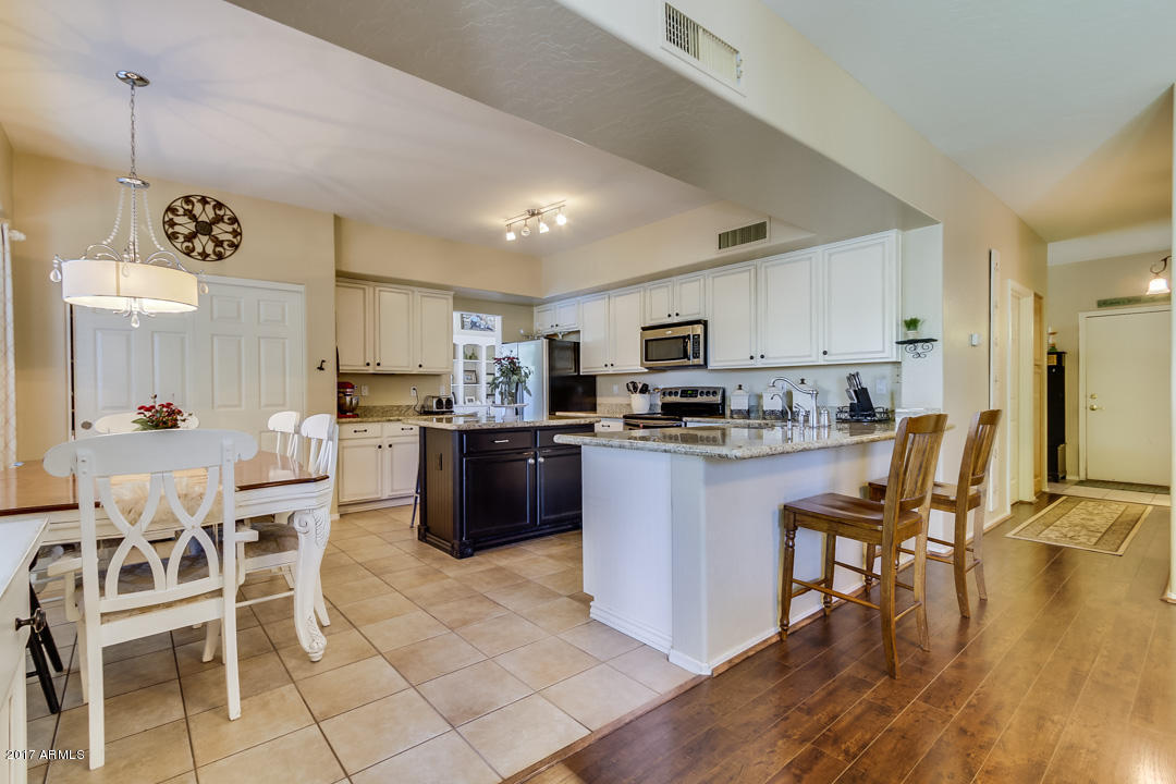 766 E Ranch Rd, Gilbert, AZ 85296 photo 6