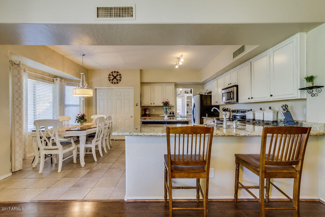 766 E Ranch Rd, Gilbert, AZ 85296 photo 7
