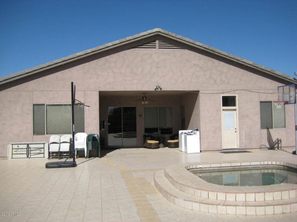 1774 E Cotton Ct, Gilbert, AZ 85234 photo 5