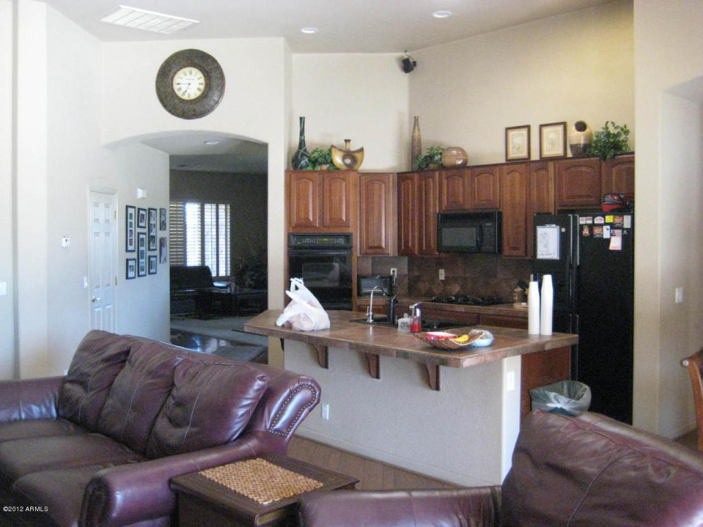 1774 E Cotton Ct, Gilbert, AZ 85234 photo 6