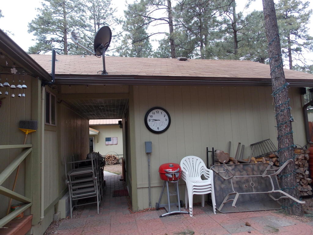 2170 N North Oval Dr, Overgaard, AZ 85933 photo 32