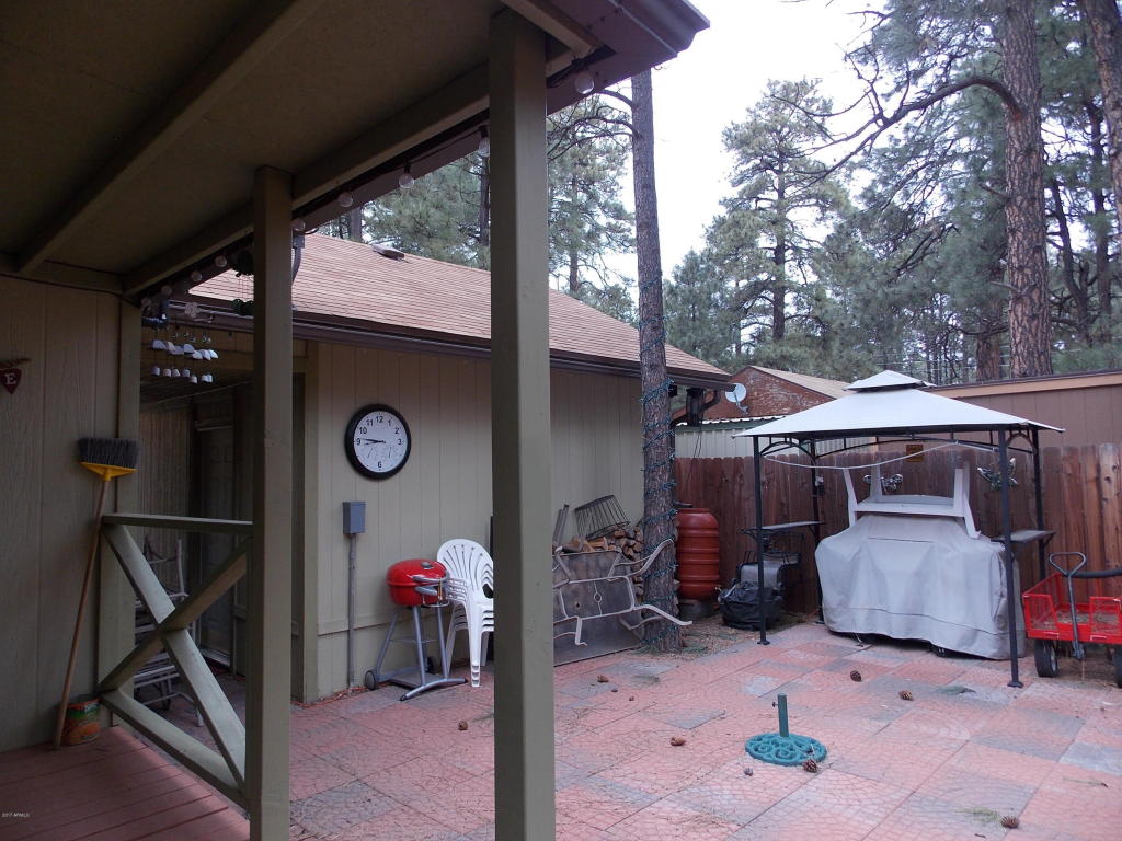 2170 N North Oval Dr, Overgaard, AZ 85933 photo 31