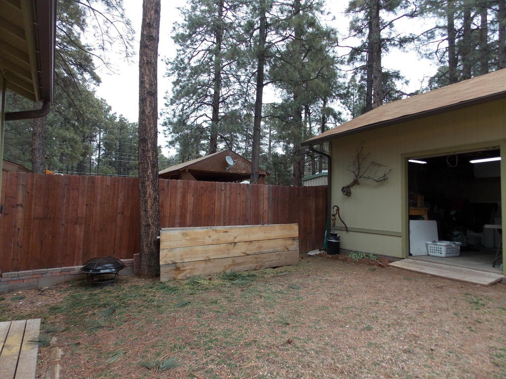 2170 N North Oval Dr, Overgaard, AZ 85933 photo 37