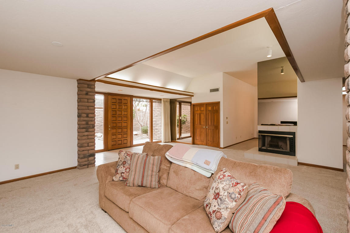 7111 N 11th Dr, Phoenix, AZ 85021 photo 8