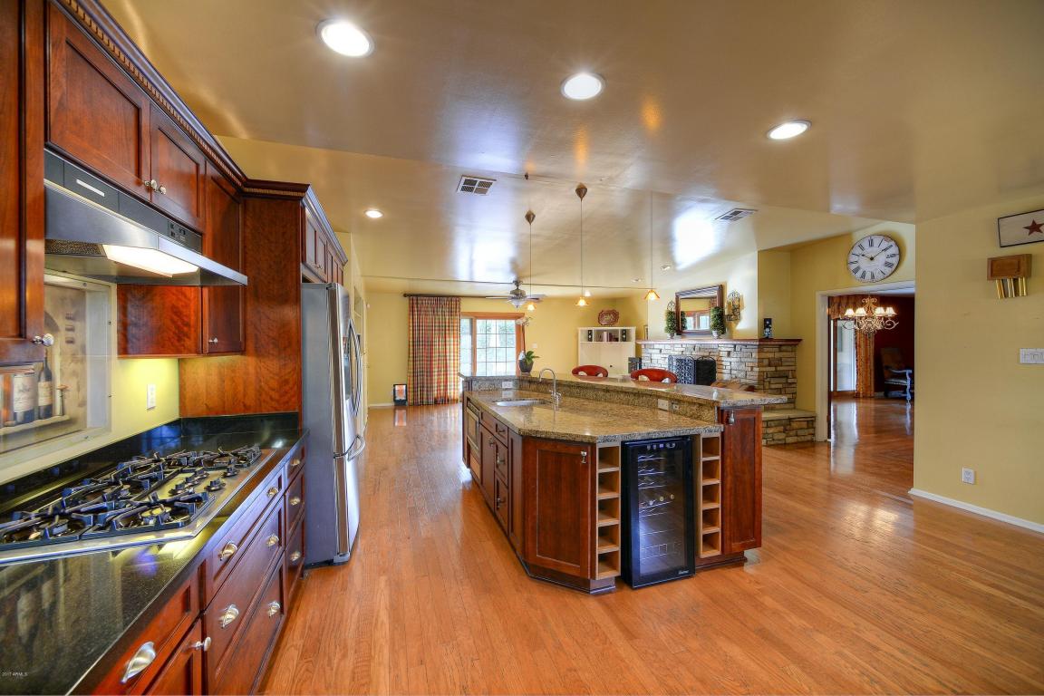 207 E Hayward Ave, Phoenix, AZ 85020 photo 5