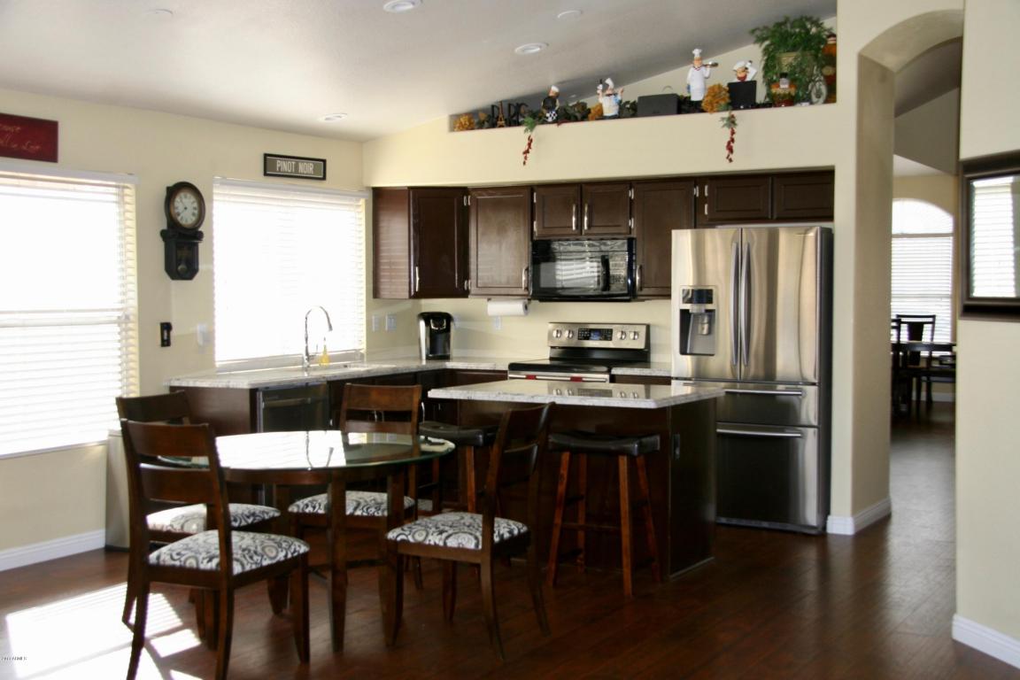 1432 E Cheyenne St, Gilbert, AZ 85296 photo 3