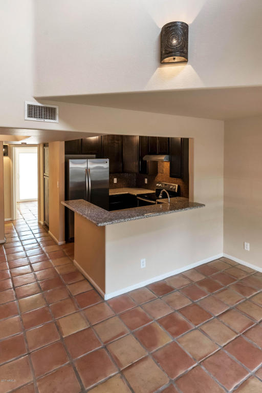 1025 E Highland Ave #41, Phoenix, AZ 85014 photo 7