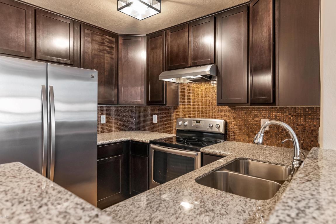 1025 E Highland Ave #41, Phoenix, AZ 85014 photo 1
