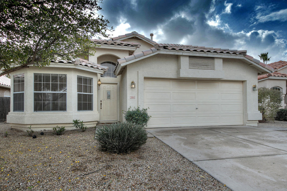 3865 Encinas Ave, Gilbert, AZ 85234 photo 1