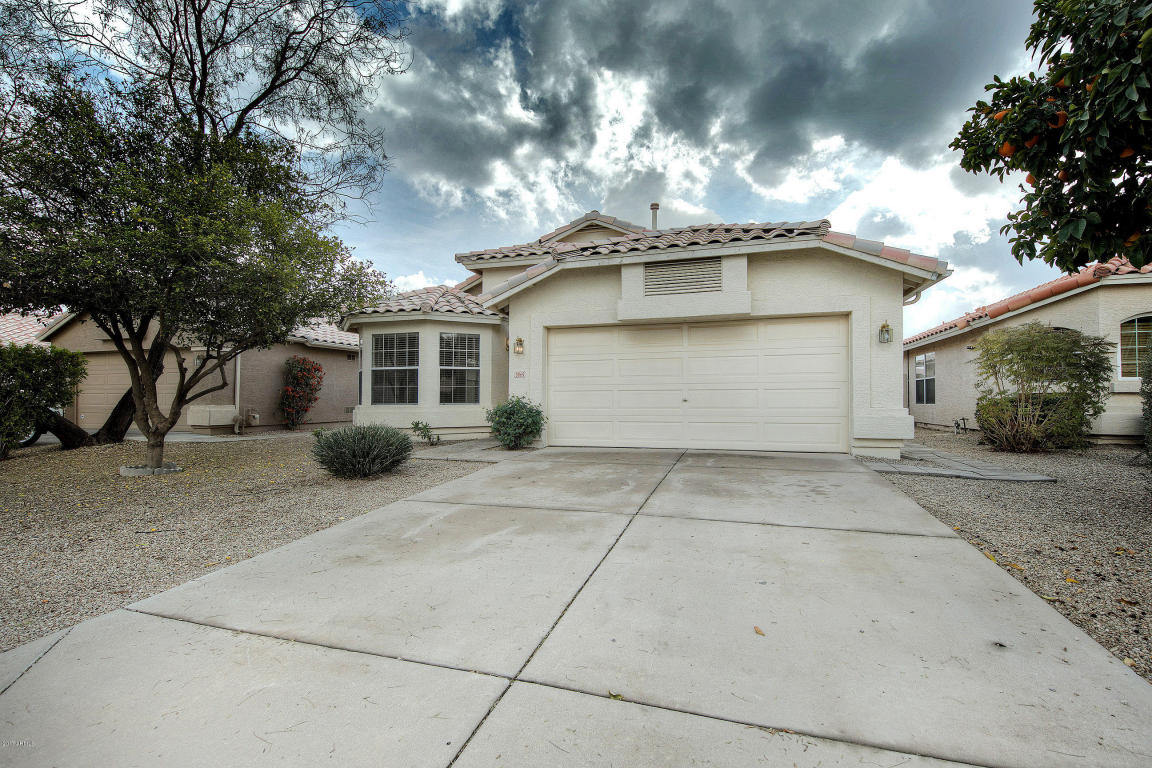 3865 Encinas Ave, Gilbert, AZ 85234 photo 2