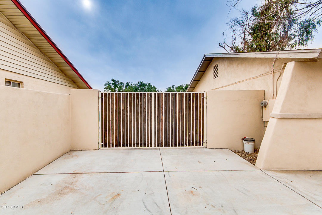 1025 E Garnet Ave, Mesa, AZ 85204 photo 4