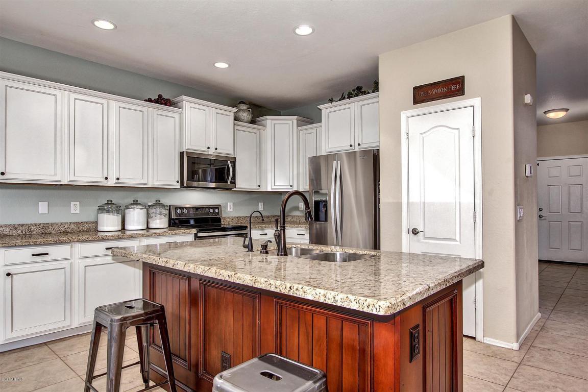 2915 E Baars Ct, Gilbert, AZ 85297 photo 9