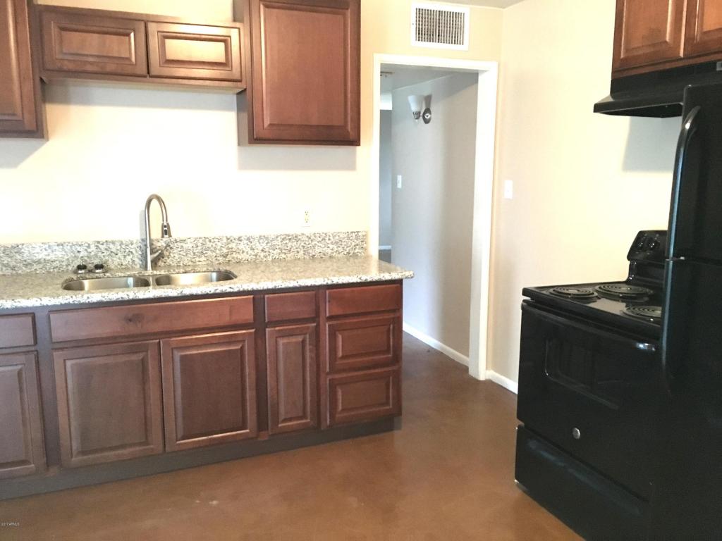 501 E Butler Dr, Phoenix, AZ 85020 photo 5