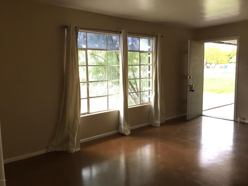 501 E Butler Dr, Phoenix, AZ 85020 photo 3