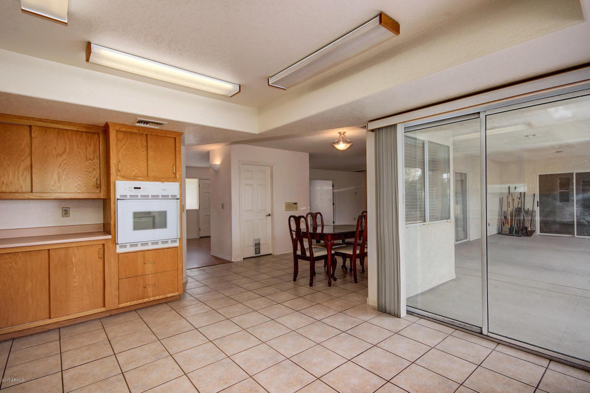 710 N Yale --, Mesa, AZ 85213 photo 9