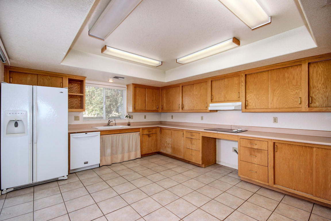710 N Yale --, Mesa, AZ 85213 photo 10
