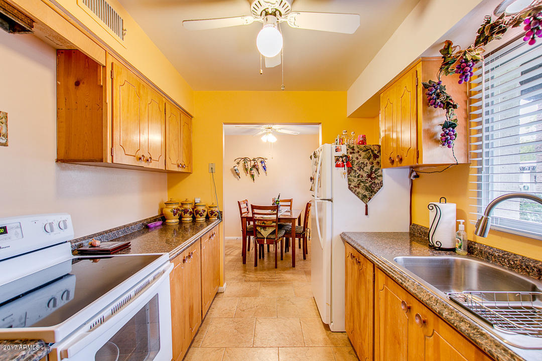 131 N Higley Rd #70, Mesa, AZ 85205 photo 9