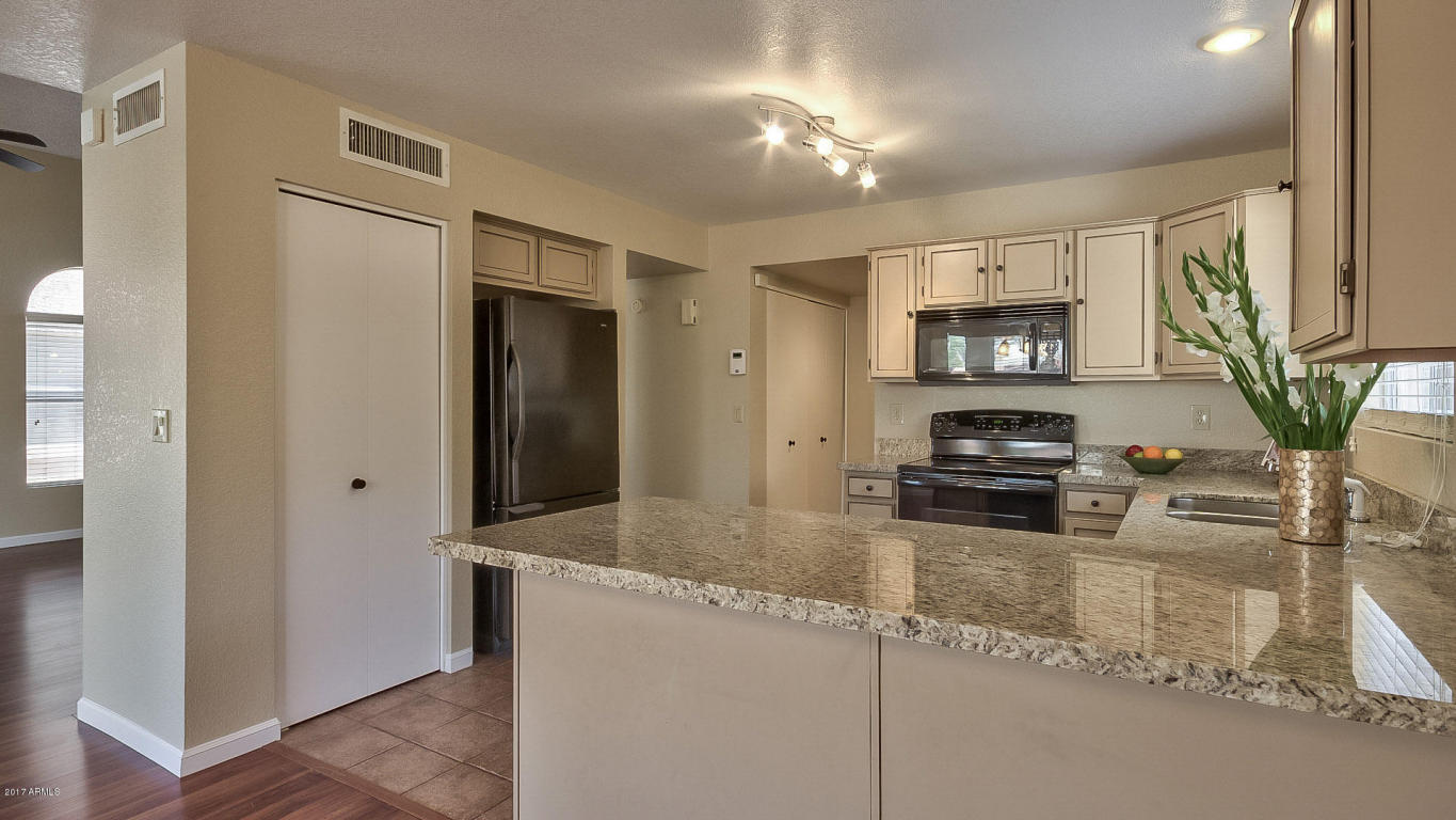 2928 E Windmere Dr, Phoenix, AZ 85048 photo 22