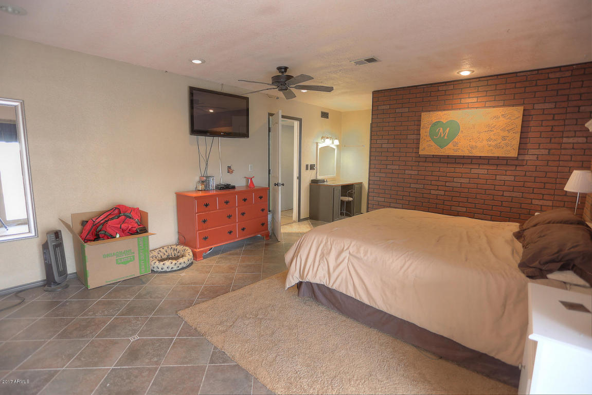 10726 E Oasis Dr, Mesa, AZ 85208 photo 12