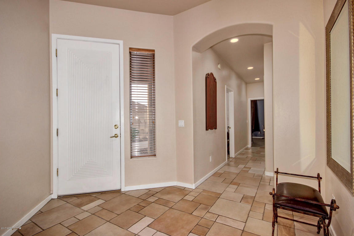 2111 E Valencia Dr, Phoenix, AZ 85042 photo 6