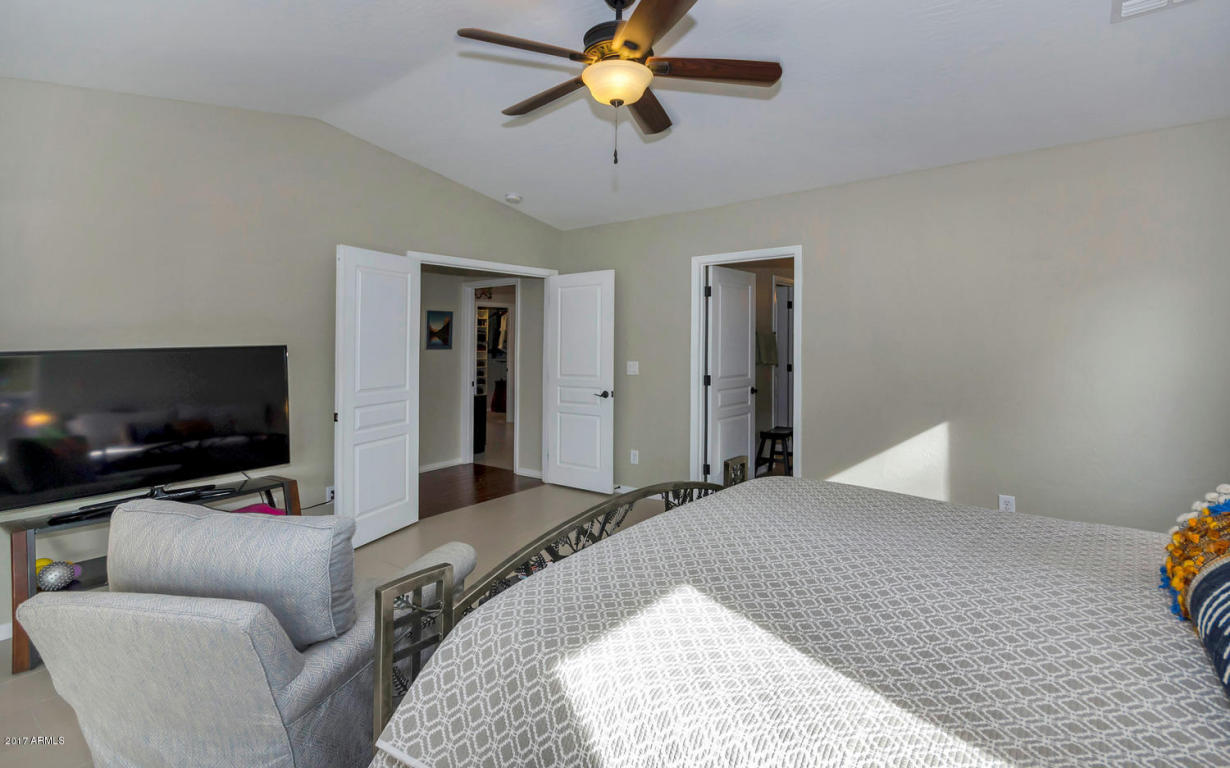 3045 E Sells Dr, Phoenix, AZ 85016 photo 12