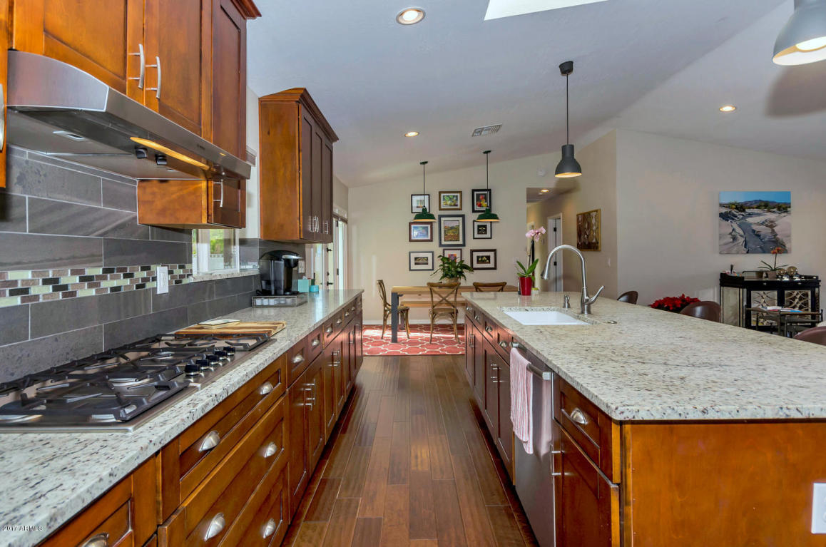 3045 E Sells Dr, Phoenix, AZ 85016 photo 8