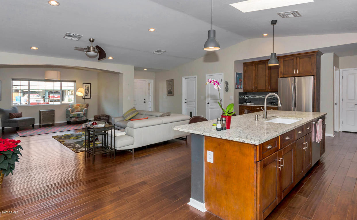 3045 E Sells Dr, Phoenix, AZ 85016 photo 7