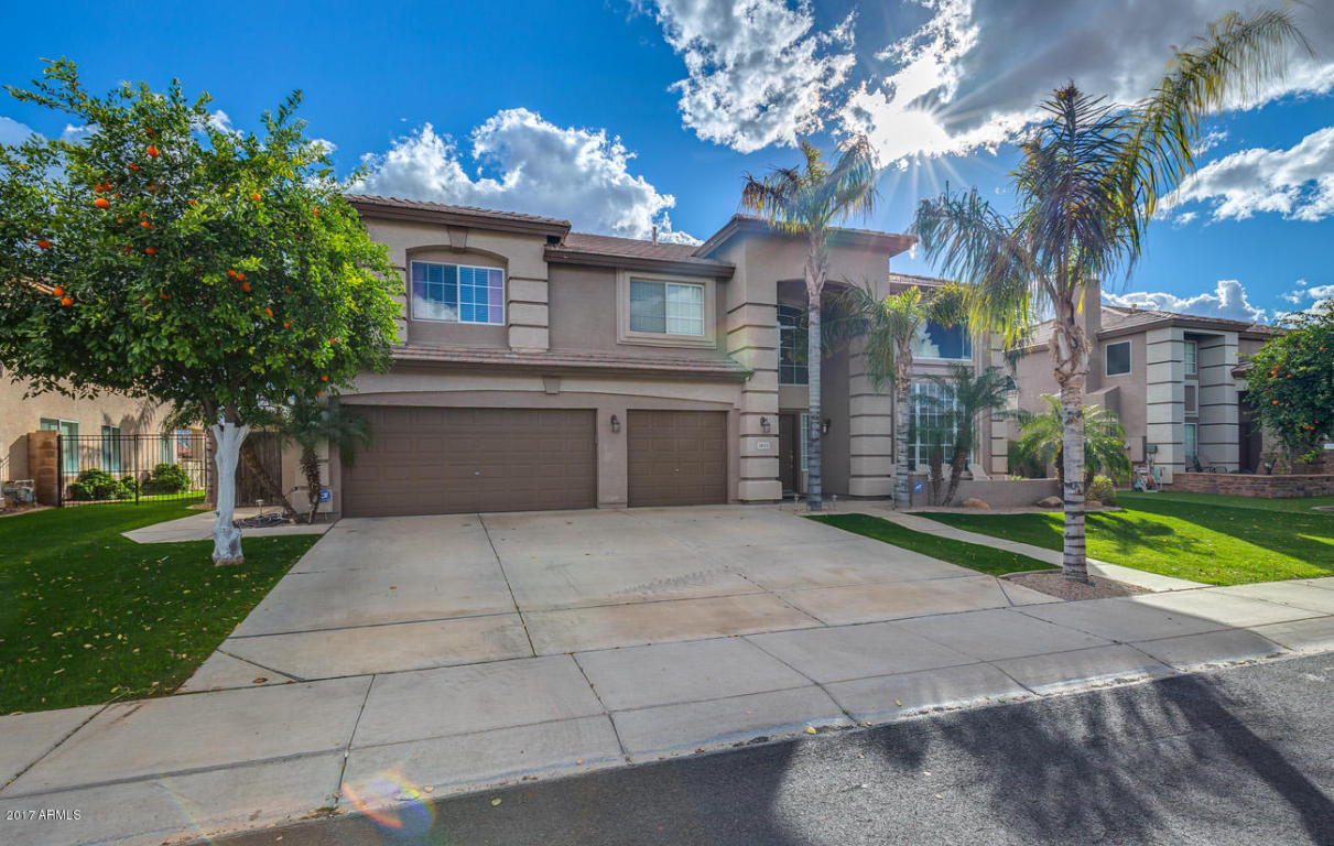 3823 E Indigo Bay Dr, Gilbert, AZ 85234 photo 1