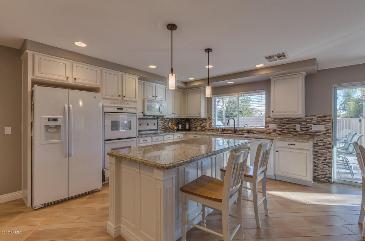 3823 E Indigo Bay Dr, Gilbert, AZ 85234 photo 11