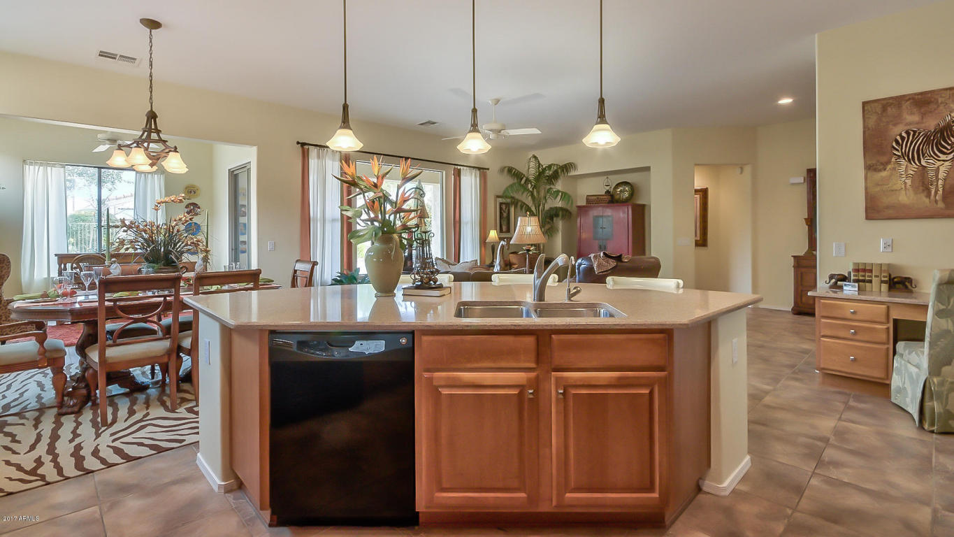 4608 E Blue Spruce Ln, Gilbert, AZ 85298 photo 9