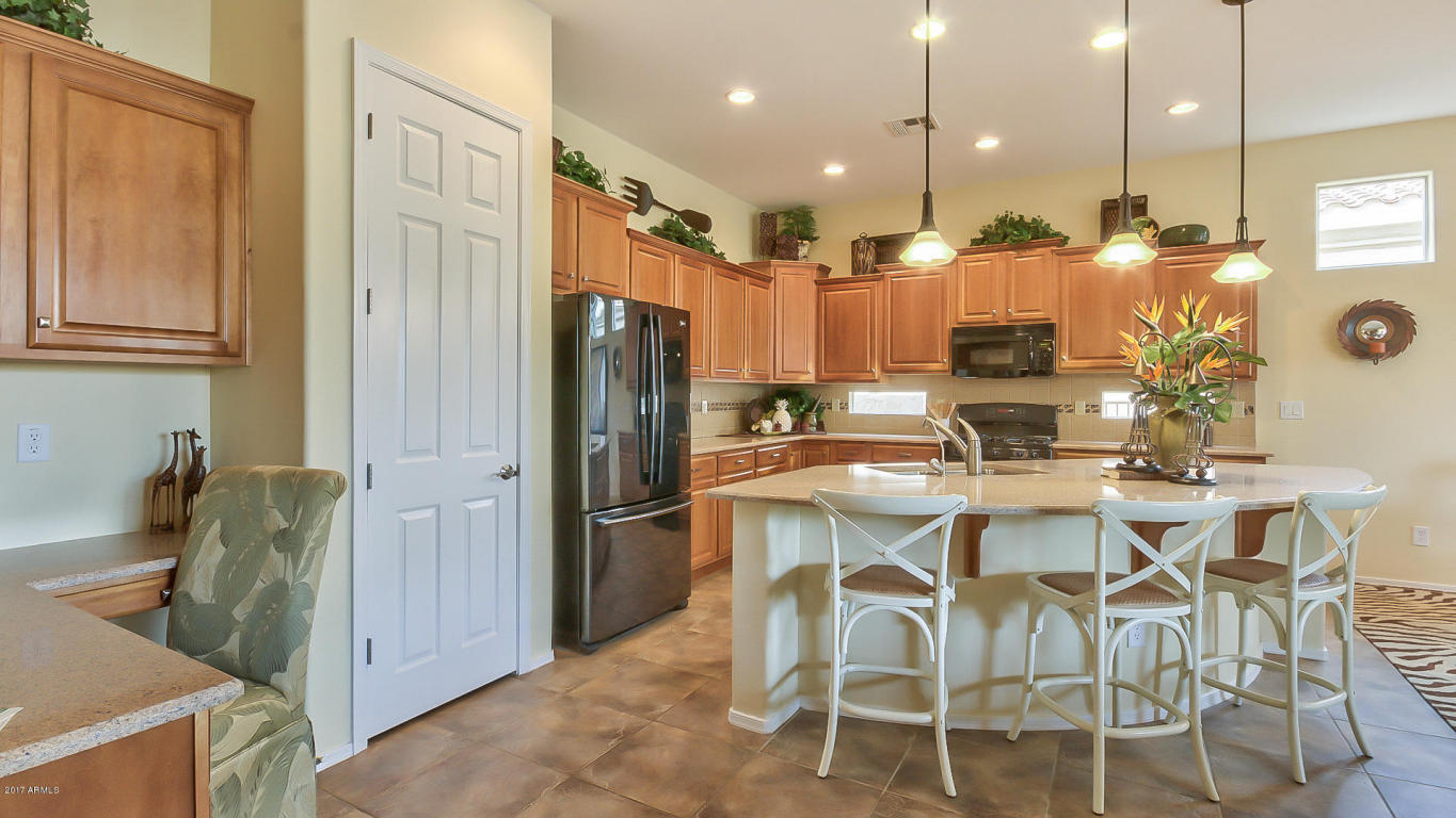 4608 E Blue Spruce Ln, Gilbert, AZ 85298 photo 8