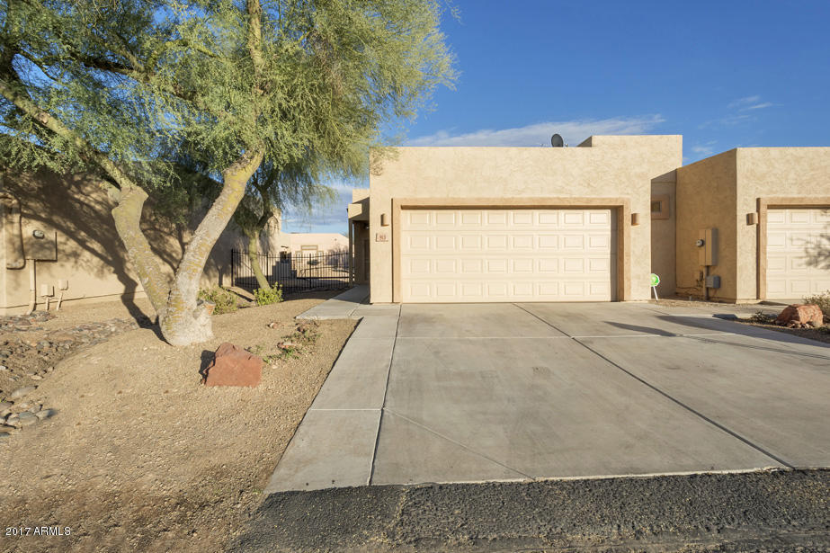 913 S Apache Dream Way, Apache Junction, AZ 85120 photo 1