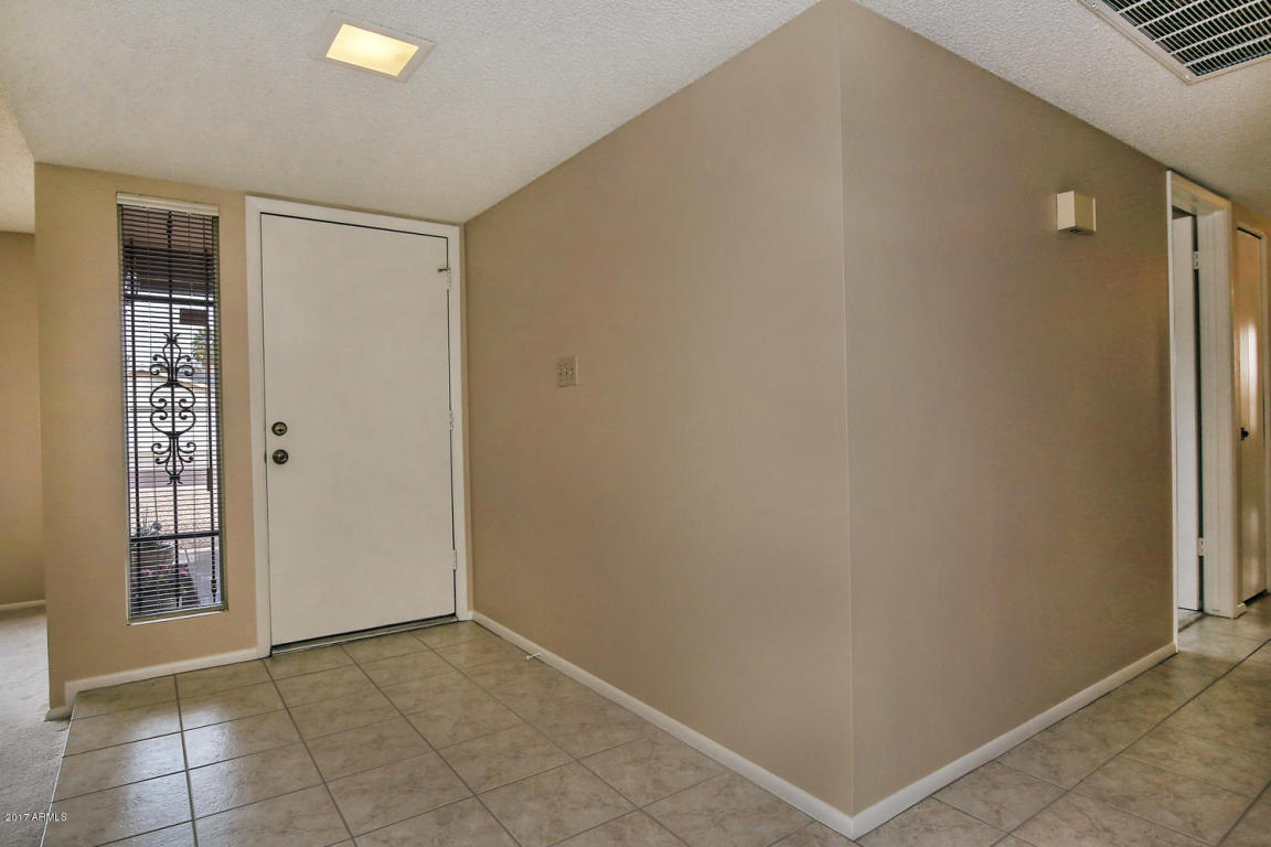2619 E Christy Dr, Phoenix, AZ 85028 photo 3