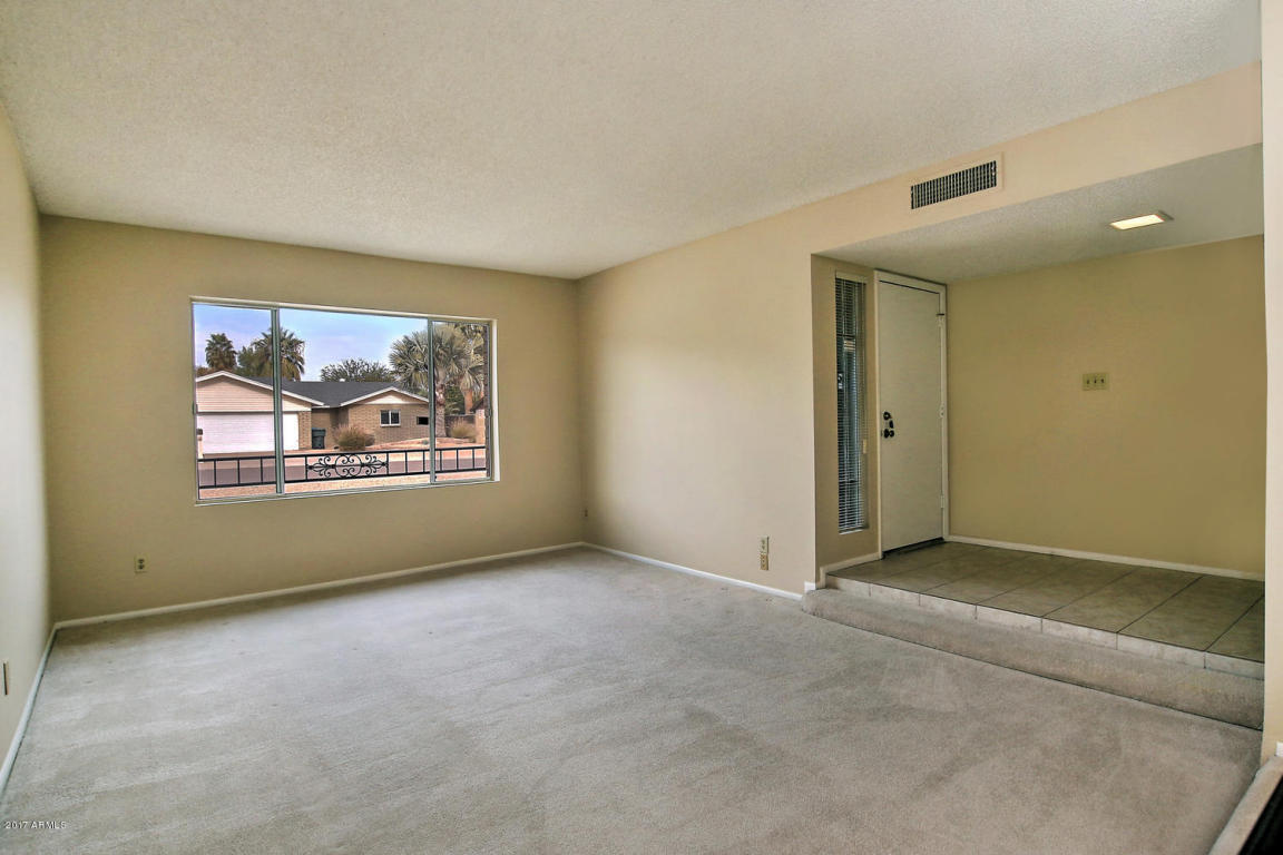 2619 E Christy Dr, Phoenix, AZ 85028 photo 4